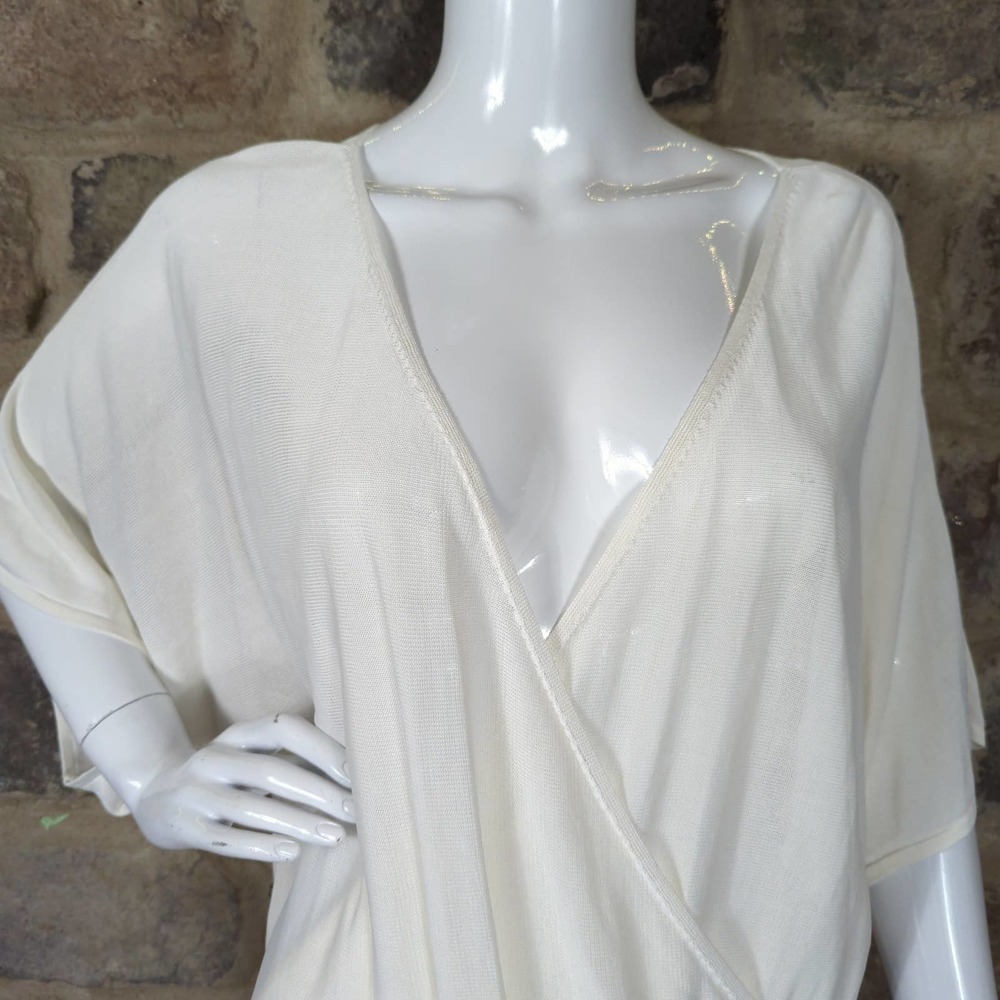Zara Knit NEW Faux Wrap Cream Blouse Woman's Size Large Short Flutter Sleeve - Picture 2 of 11